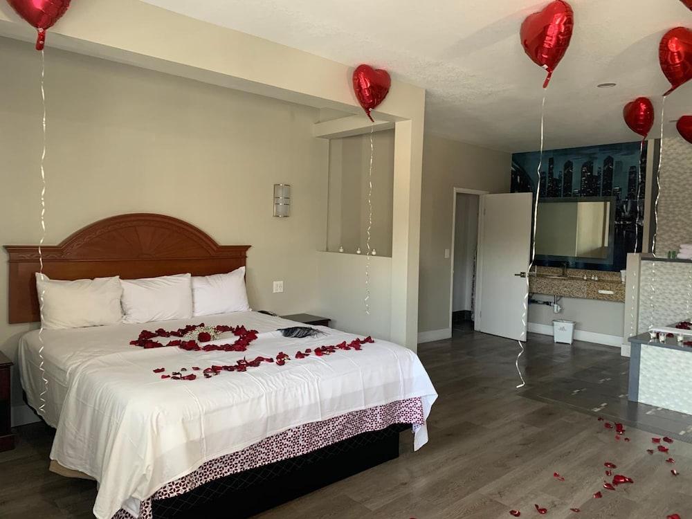 Mid City Inn & Suites بيكو ريفيرا المظهر الخارجي الصورة